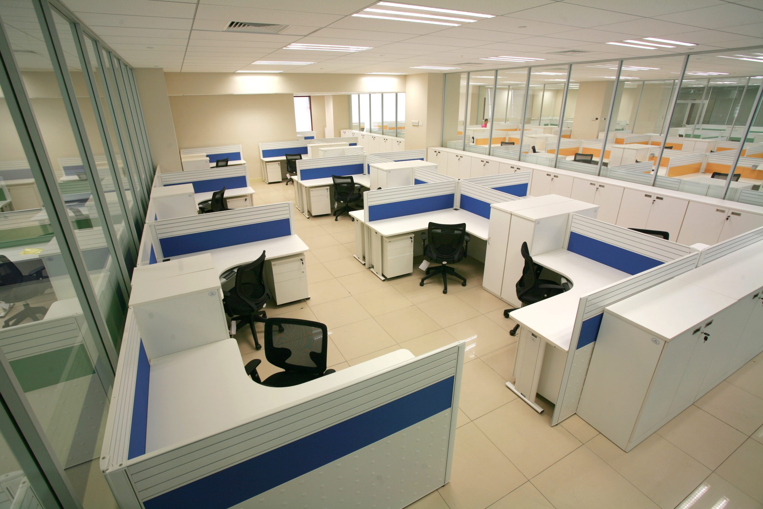 如何保养排名前十的办公家具，才能让它更耐用呢？